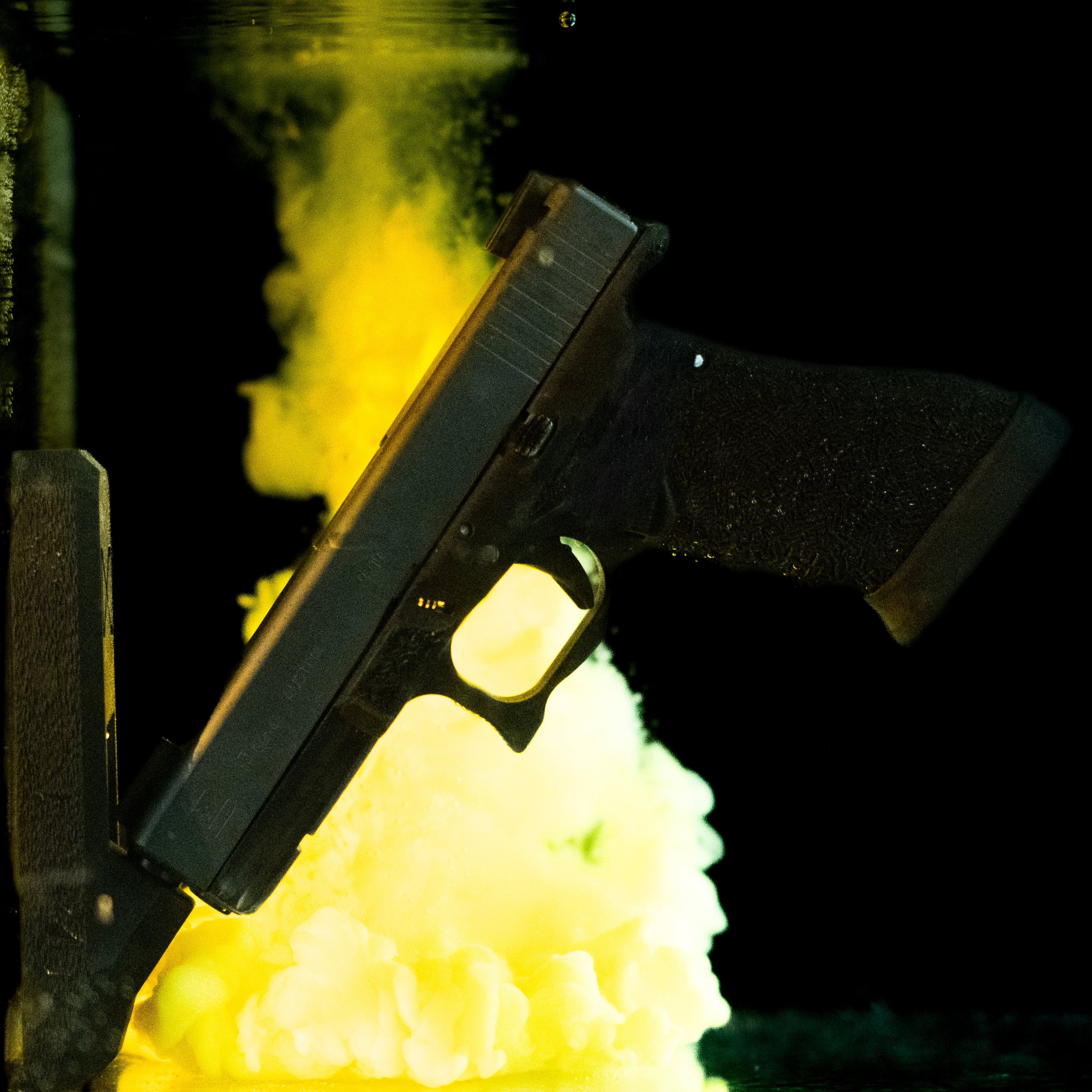 Magnetische Wandhalterung für Kurzwaffen