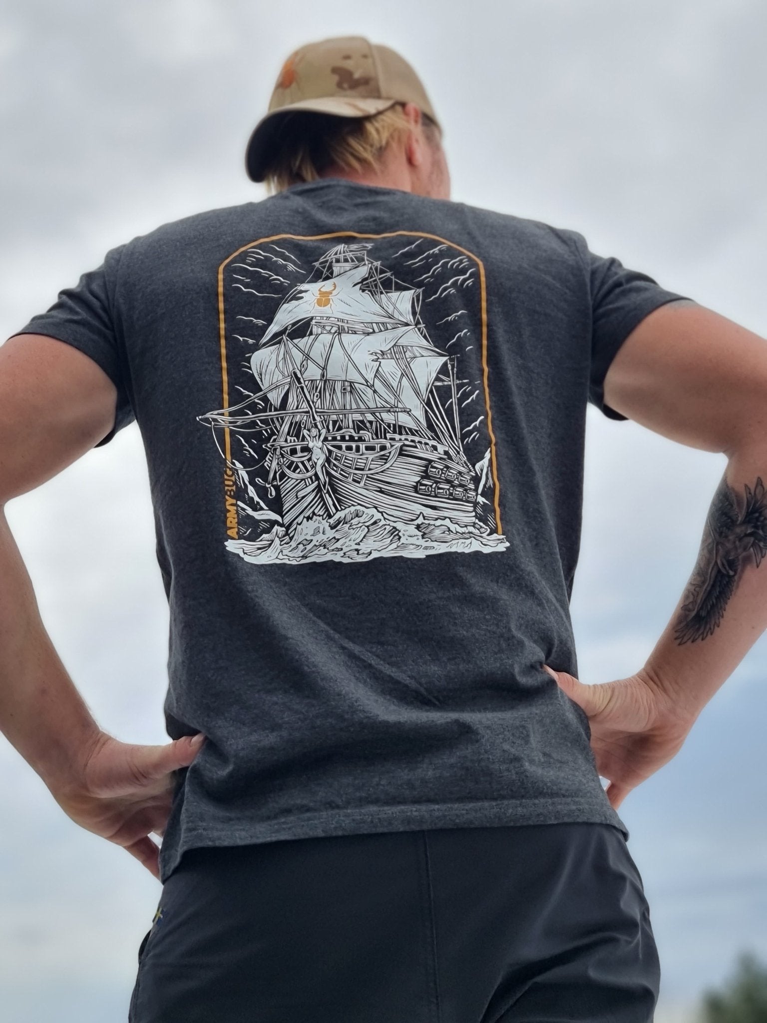 Crew Shirt - ArmyBug